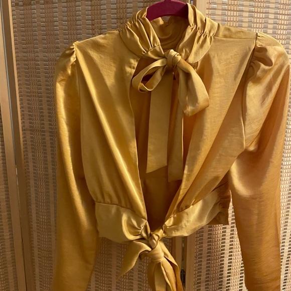 Yellow Blouse - Picture 2 of 4